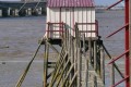 Patience, nous allons  bientôt voir le bout du pont!